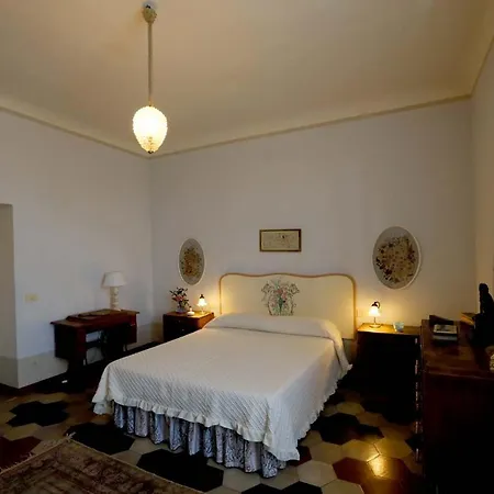 La Strega Villa Siena