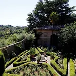 La Strega Villa
